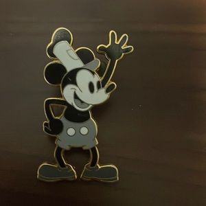 Steamboat Mickey pin